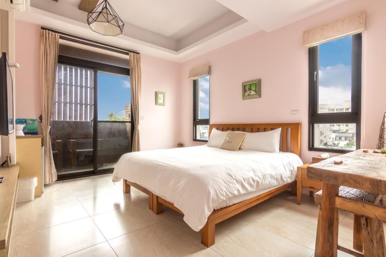 Jhongshan Building Bed And Breakfast Hualien Buitenkant foto