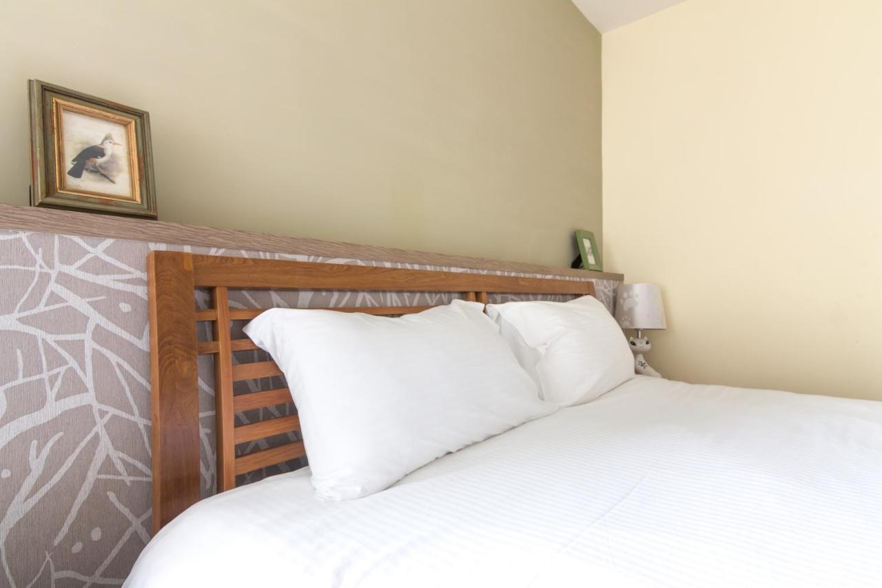 Jhongshan Building Bed And Breakfast Hualien Buitenkant foto